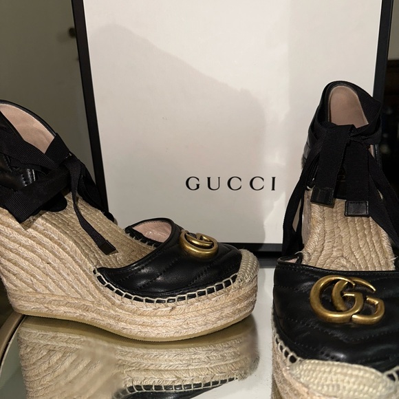 Gucci wedges authentic - Picture 4 of 6